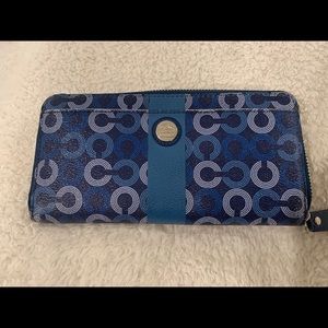 Coach wallet